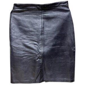 Marquis black leather mini skirt  - knee level length